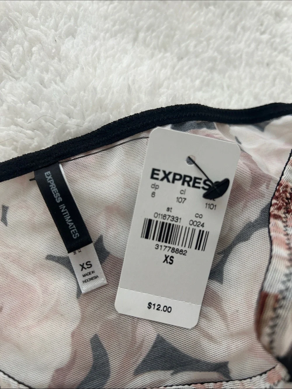 NWT Express Floral Mesh Panty - Picture 2 of 5